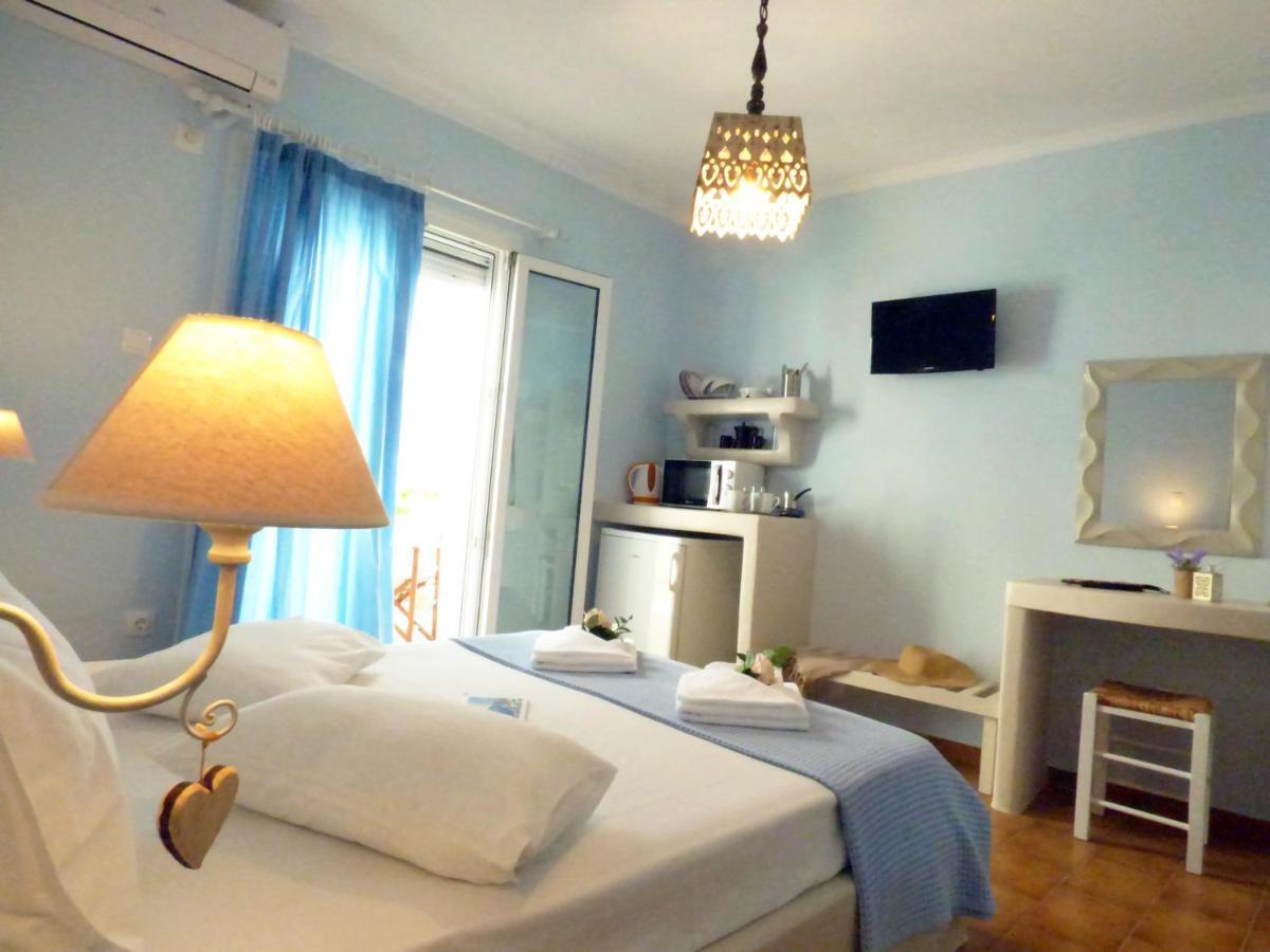 Tasoula Guest House Adámasz Kültér fotó