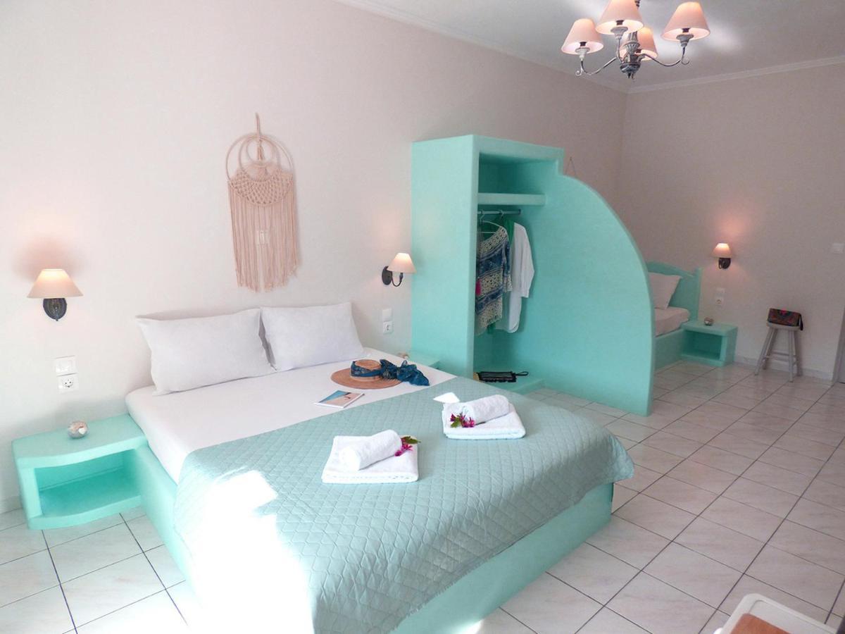 Tasoula Guest House Adámasz Kültér fotó