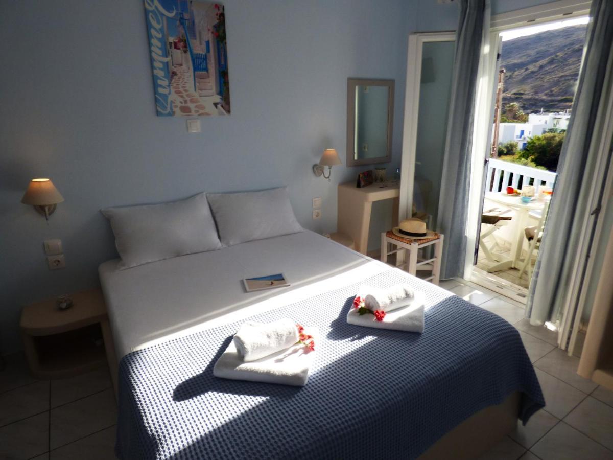 Tasoula Guest House Adámasz Kültér fotó