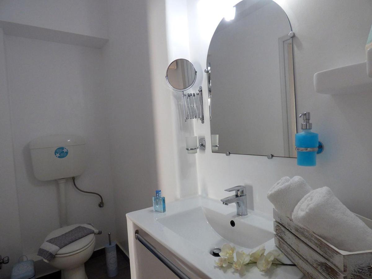 Tasoula Guest House Adámasz Kültér fotó